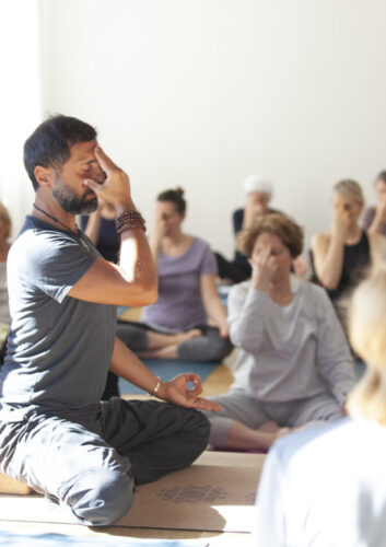 yoss yoga terza età